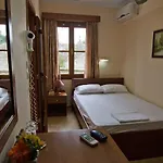 Guest house Mango 3*