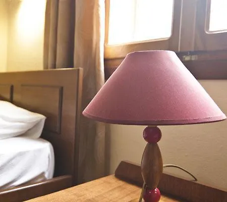 בית הארחה Mango עיר רודוס