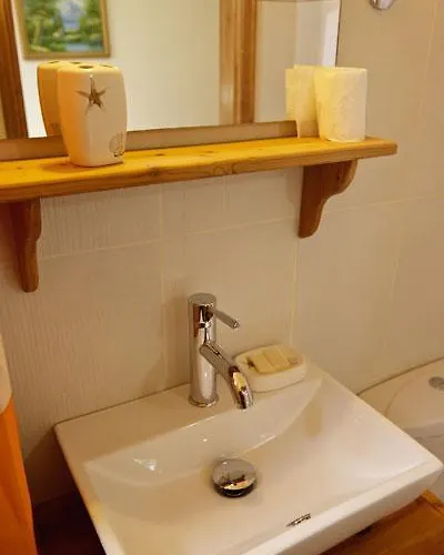 芒果客房旅馆 Rhodes City